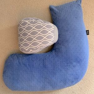 Nursing Pillow Bundle